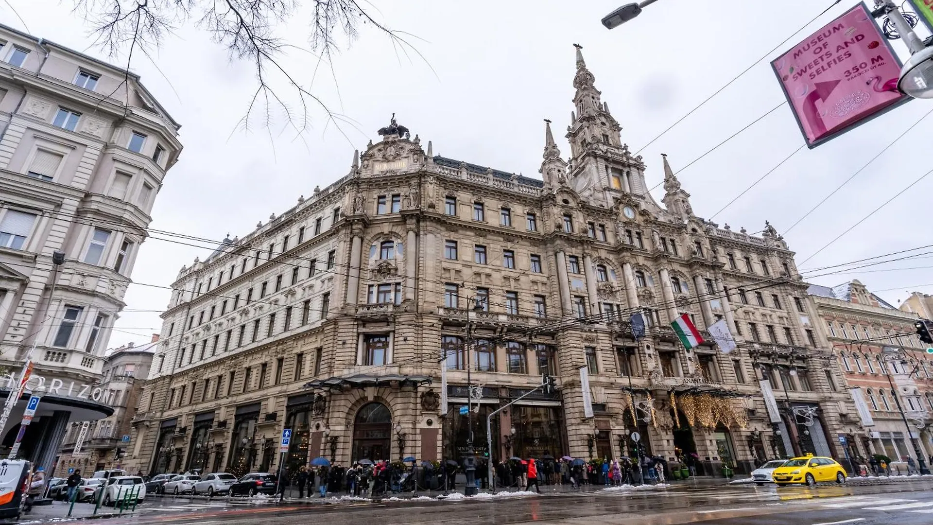 Wave - 3 Bedroom Apt In Center Budapest Hungary