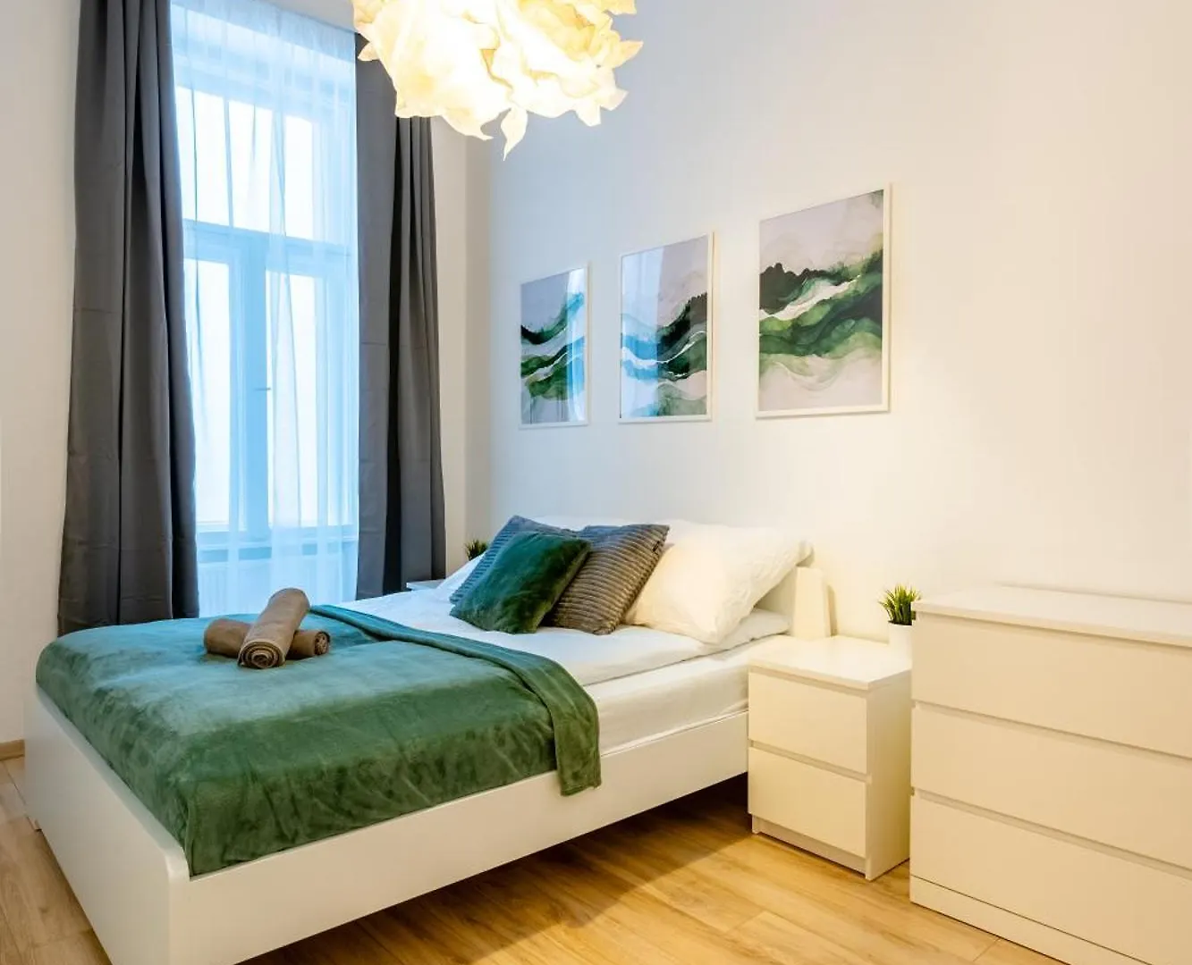 Wave - 3 Bedroom Apt In Center Budapest 0*,  Hungary